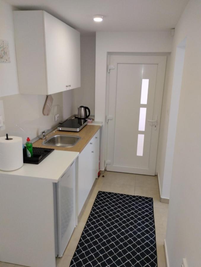 Marija Apartman Osijek Exterior photo