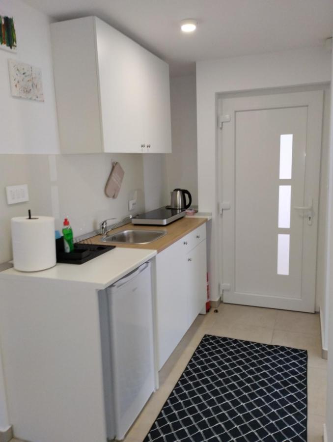 Marija Apartman Osijek Exterior photo