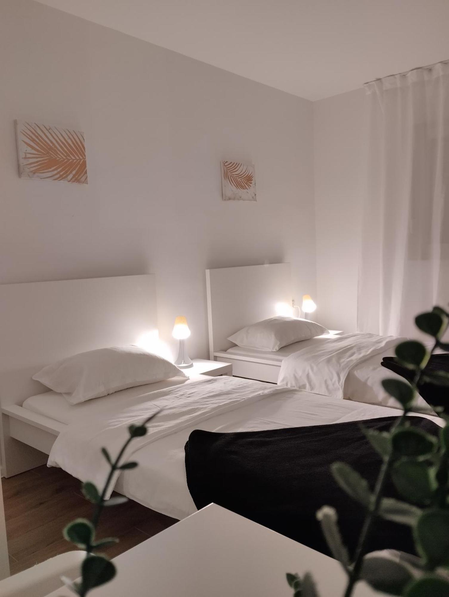 Marija Apartman Osijek Exterior photo